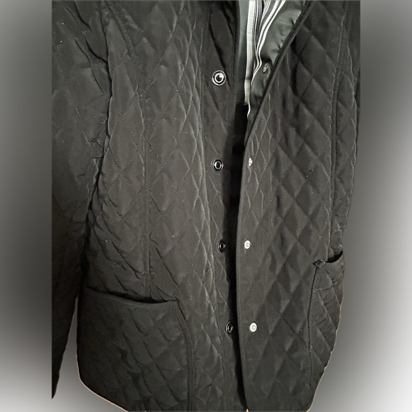 Gallery Lightweight Jacket - Picture 2 of 4